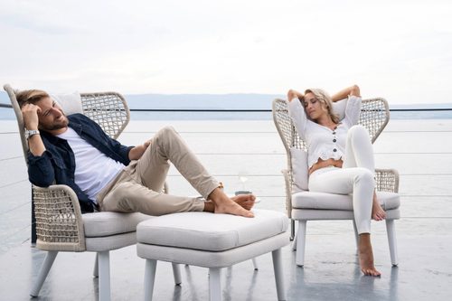 Emma footrest / pouf