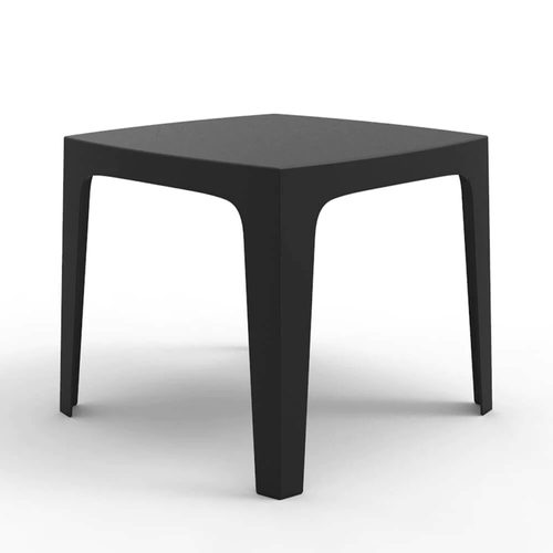 Solid table