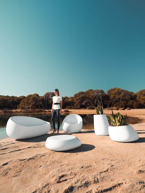 Stone planter 60x46x70h Basic