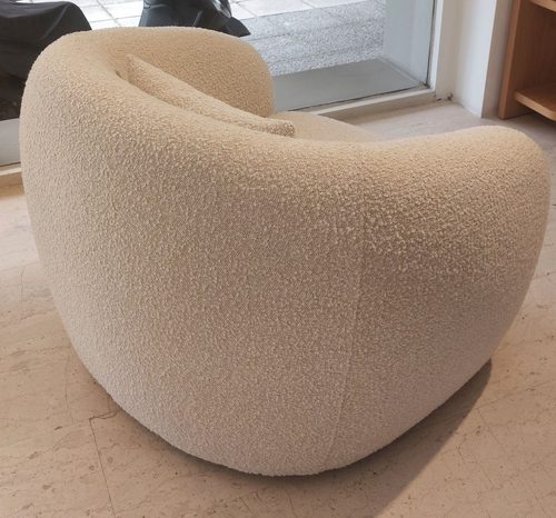 Curve Swivel offer
