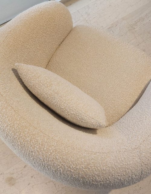 Curve Swivel offer