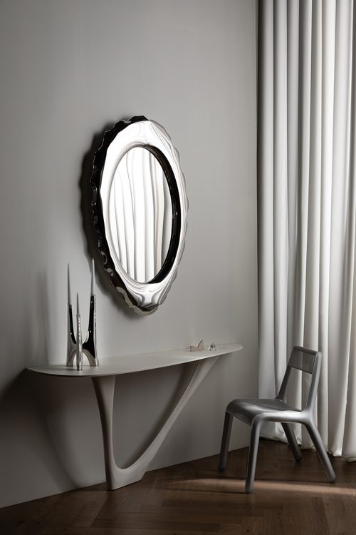 Ultraleggera Chair