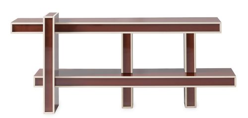 Lepid commode